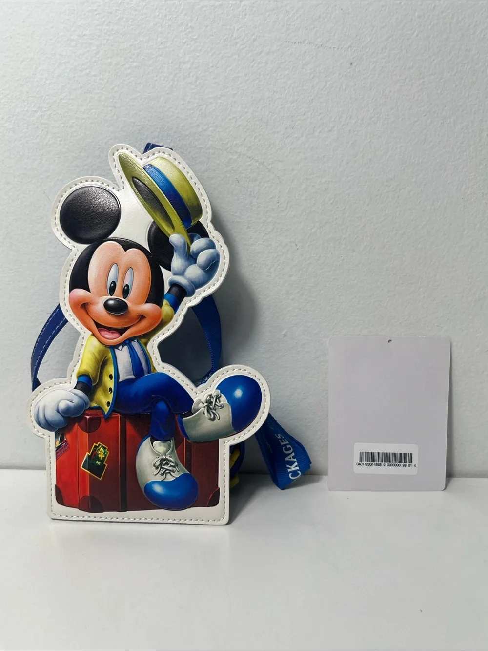 Tokyo Disney Resort Mickey Mouse Vacation Package Pass Holder Lanyard ID Case